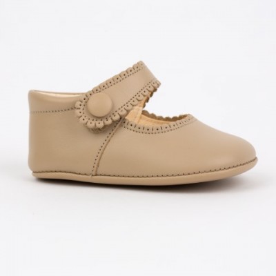 TI114 Camel Leather Mary Jane Pram Shoe